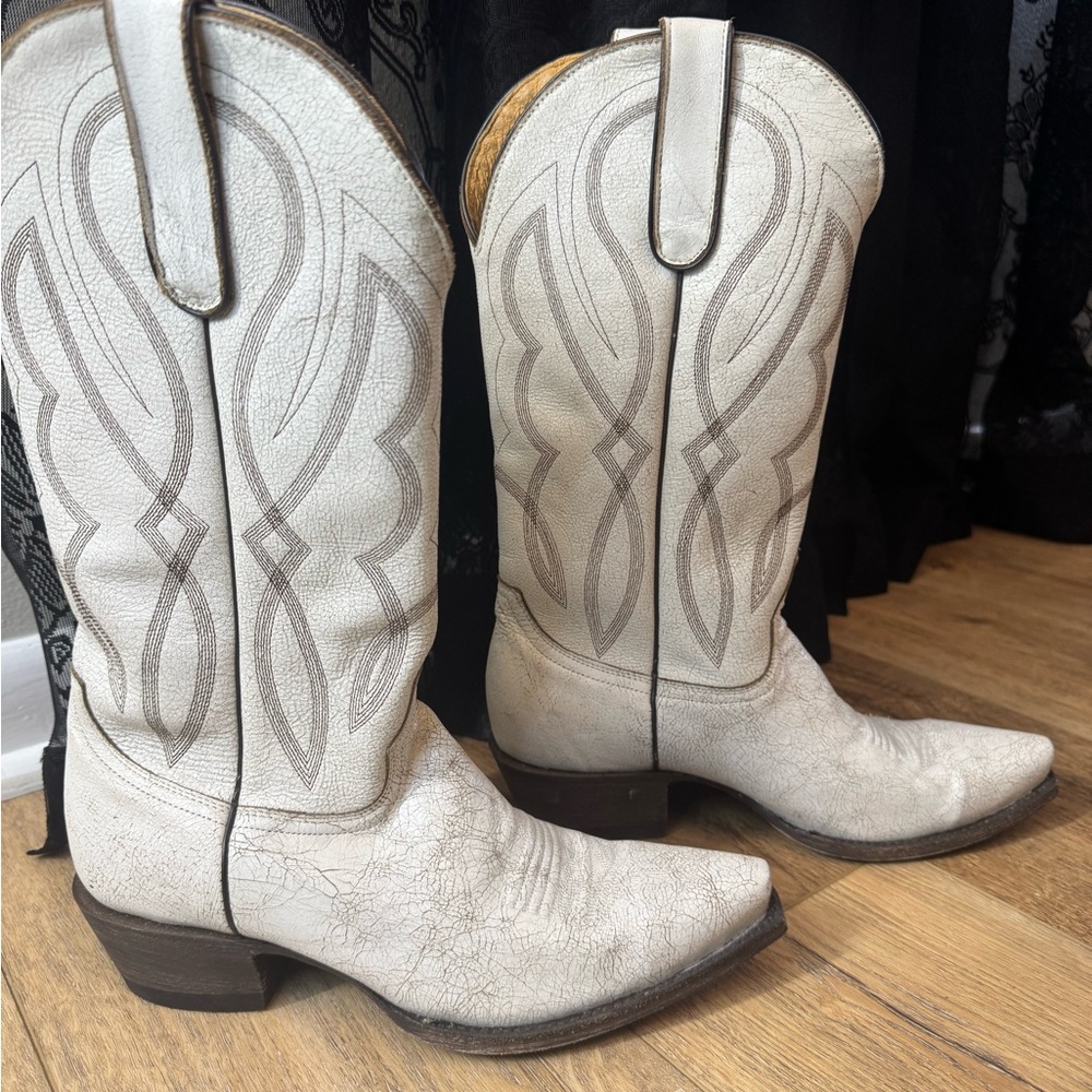 Women's White Western Boots